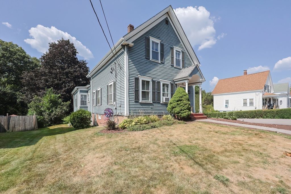 443 W Britannia Street, Taunton, MA 02780