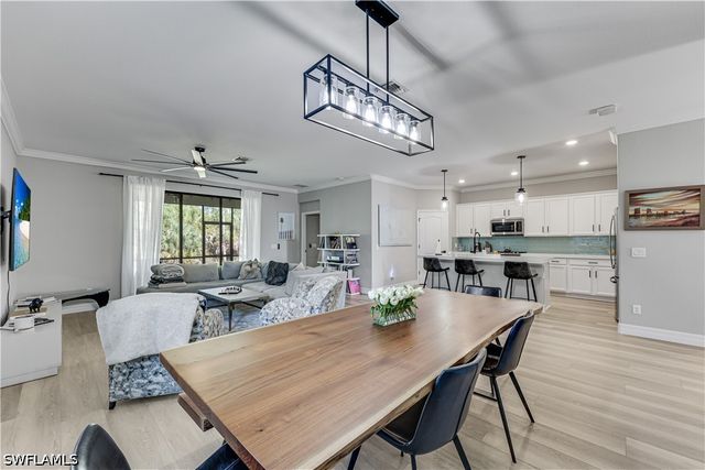 4331 Raffia Palm CIR, Naples, FL 34119