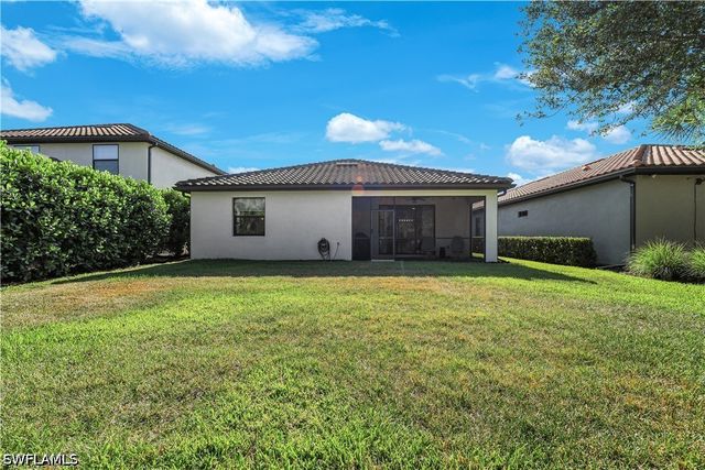 4331 Raffia Palm CIR, Naples, FL 34119