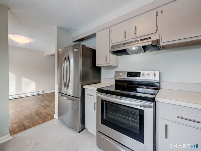 275 Pierremount Avenue 275, New Britain, CT 06053