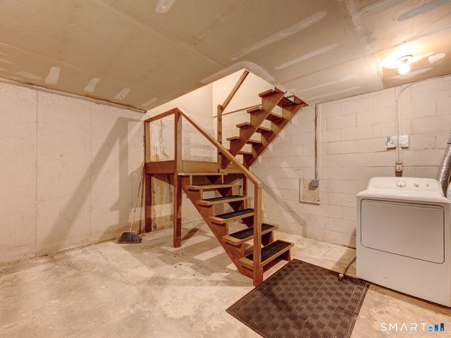 275 Pierremount Avenue 275, New Britain, CT 06053