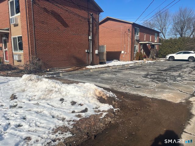 275 Pierremount Avenue 275, New Britain, CT 06053