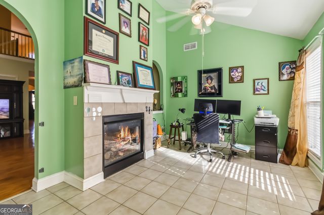 2280 Hickory Station Circle, Snellville, GA 30078