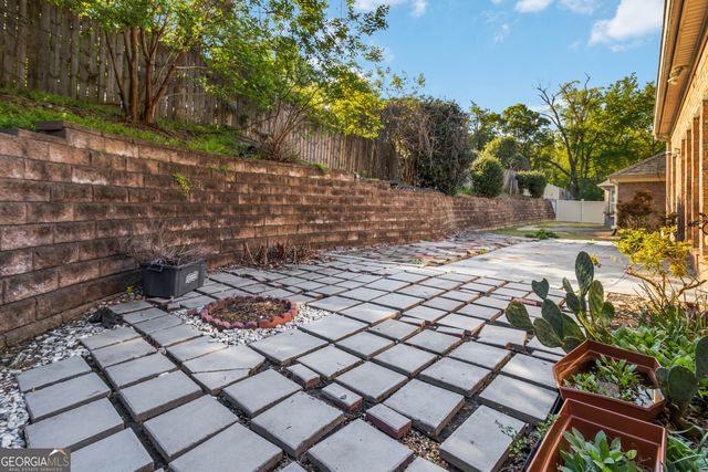 2280 Hickory Station Circle, Snellville, GA 30078