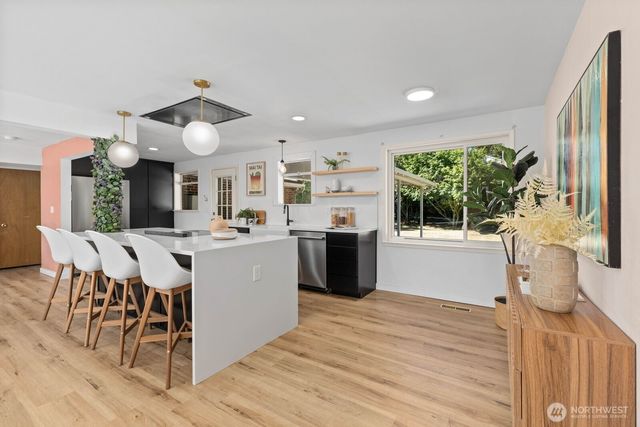 3516 SW 107th St., Seattle, WA 98146