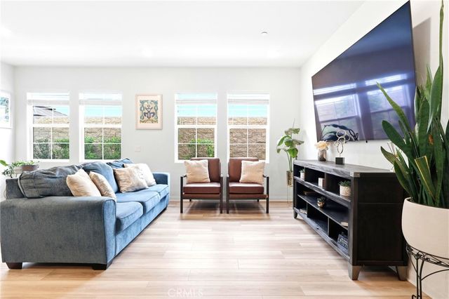 4005 E Carmel Privado Avenue, Ontario, CA 91761