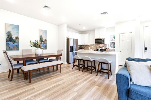 4005 E Carmel Privado Avenue, Ontario, CA 91761