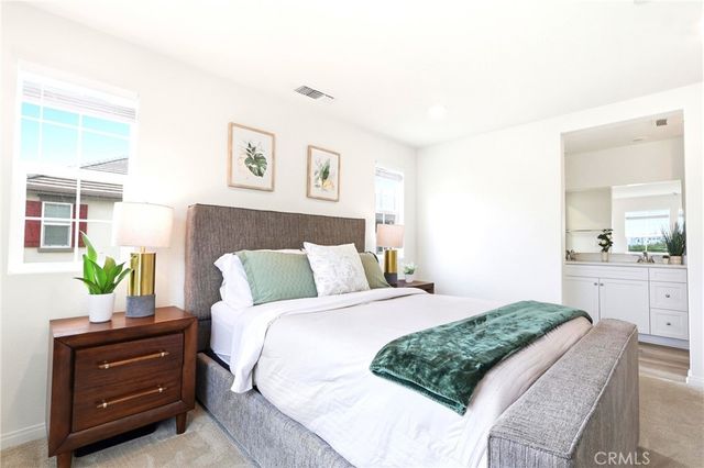 4005 E Carmel Privado Avenue, Ontario, CA 91761