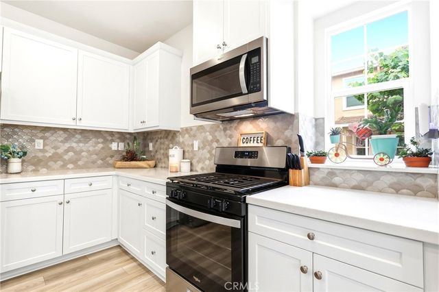 4005 E Carmel Privado Avenue, Ontario, CA 91761