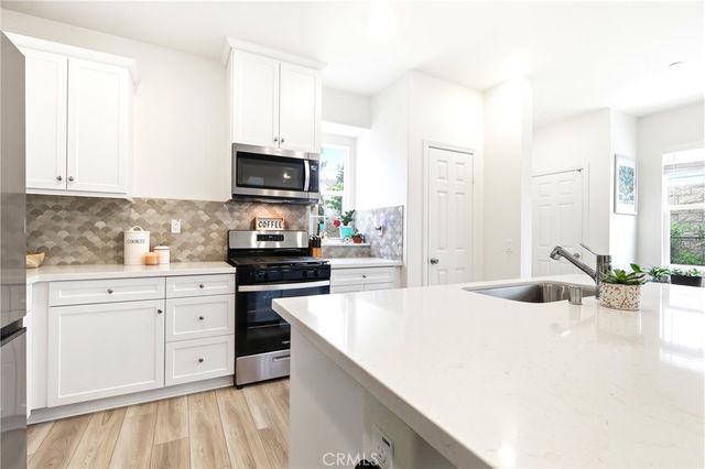 4005 E Carmel Privado Avenue, Ontario, CA 91761