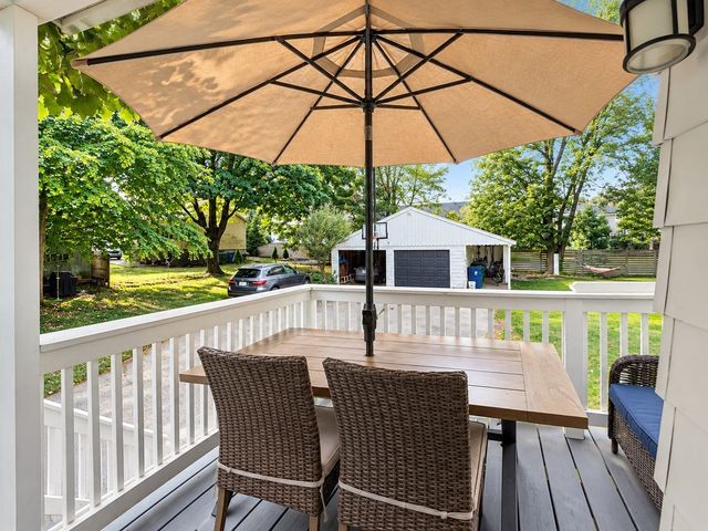 429-431 Parker St 431, Newton, MA 02459