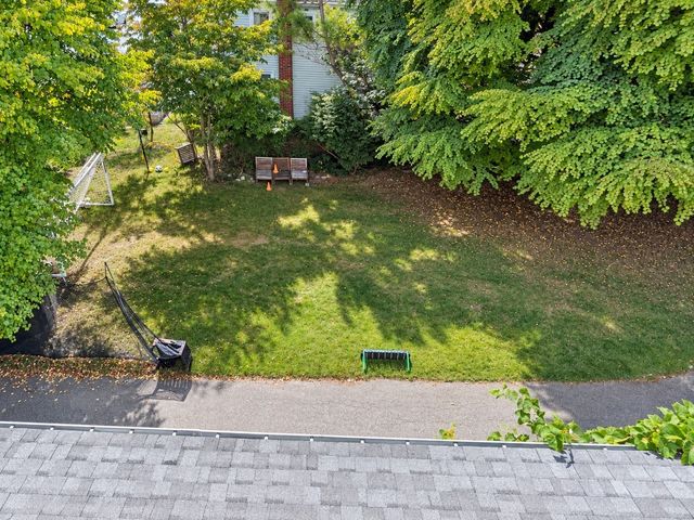 429-431 Parker St 431, Newton, MA 02459