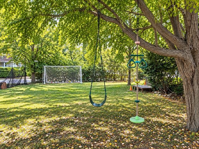 429-431 Parker St 431, Newton, MA 02459