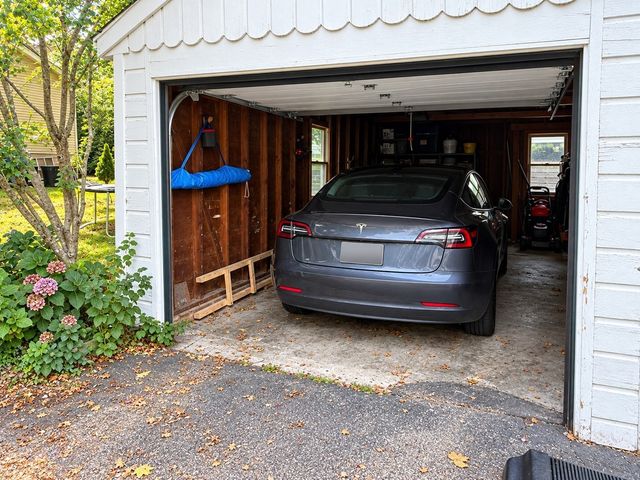 429-431 Parker St 431, Newton, MA 02459