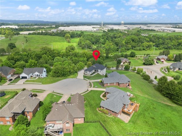3009 Falcon Ridge Court, Jeffersonville, IN 47130