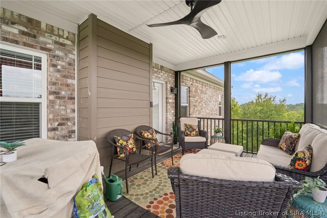 3009 Falcon Ridge Court, Jeffersonville, IN 47130