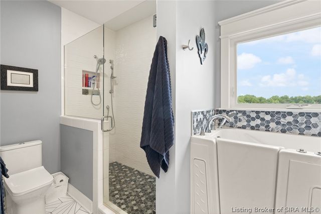 3009 Falcon Ridge Court, Jeffersonville, IN 47130