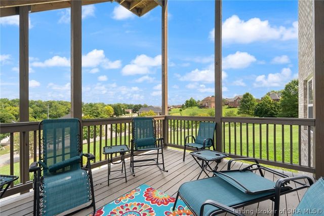 3009 Falcon Ridge Court, Jeffersonville, IN 47130