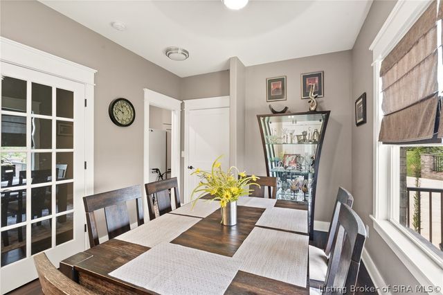 3009 Falcon Ridge Court, Jeffersonville, IN 47130