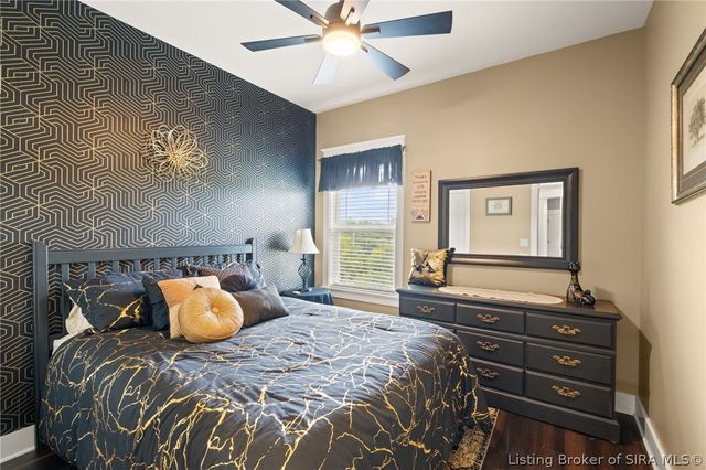 3009 Falcon Ridge Court, Jeffersonville, IN 47130