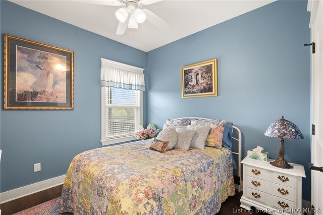 3009 Falcon Ridge Court, Jeffersonville, IN 47130