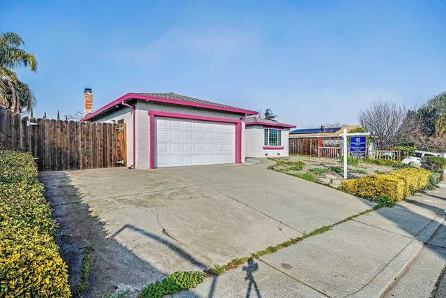 101 Atherton Circle, Pittsburg, CA 94565