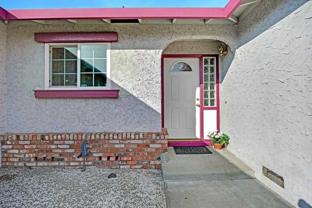 101 Atherton Circle, Pittsburg, CA 94565