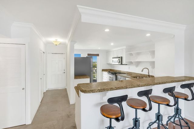 750 N Ocean Blvd 1707, Pompano Beach, FL 33062