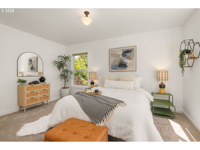 4422 N ALBINA Ave, Portland, OR 97217