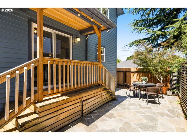 4422 N ALBINA Ave, Portland, OR 97217