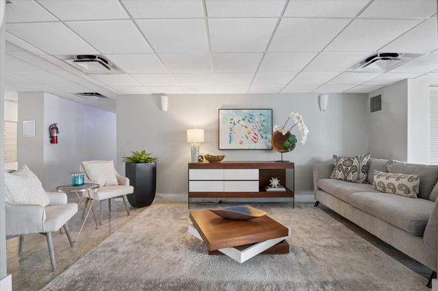550 Bayshore Drive 314, Fort Lauderdale, FL 33304