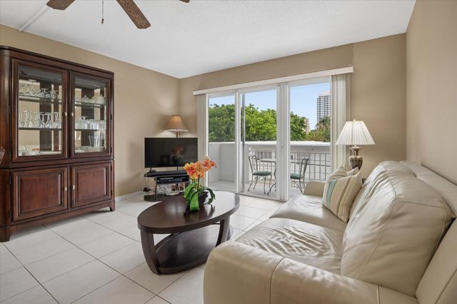 550 Bayshore Drive 314, Fort Lauderdale, FL 33304