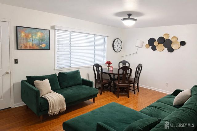 1032 Cricket Lane, Woodbridge Proper, NJ 07095