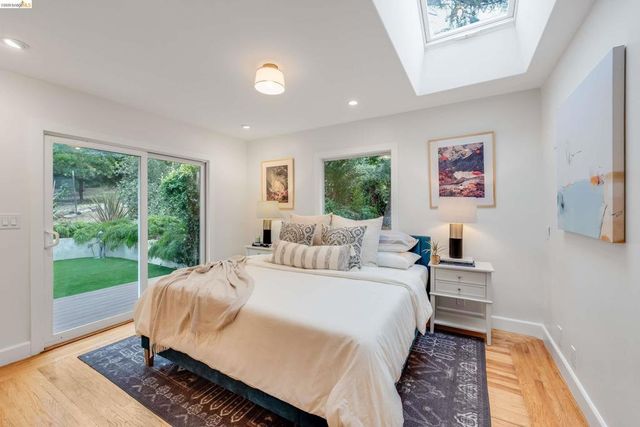 4685 Commonwealth Dr, Oakland, CA 94605