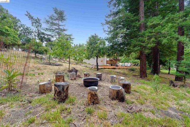 4685 Commonwealth Dr, Oakland, CA 94605