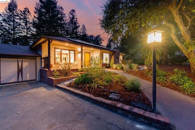 4685 Commonwealth Dr, Oakland, CA 94605