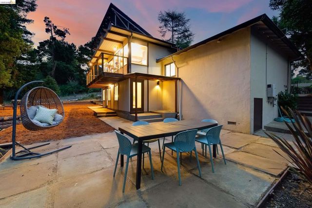 4685 Commonwealth Dr, Oakland, CA 94605