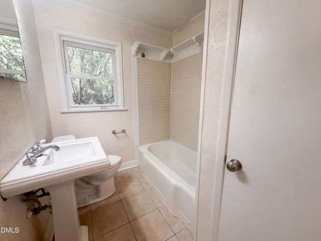 2929 Maple Avenue, Efland, NC 27243