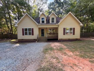 2929 Maple Avenue, Efland, NC 27243