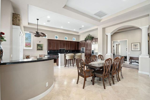 118 Via Las Flores, Rancho Mirage, CA 92270