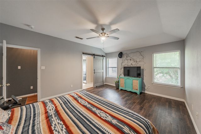 137 Roberts Drive, Saginaw, TX 76179