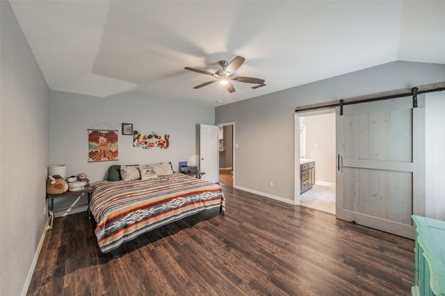 137 Roberts Drive, Saginaw, TX 76179