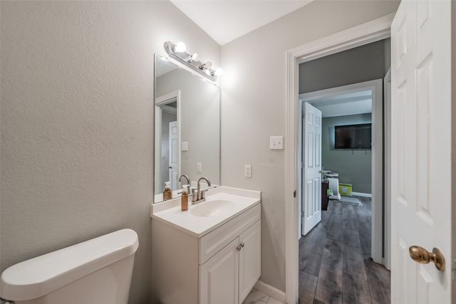 137 Roberts Drive, Saginaw, TX 76179