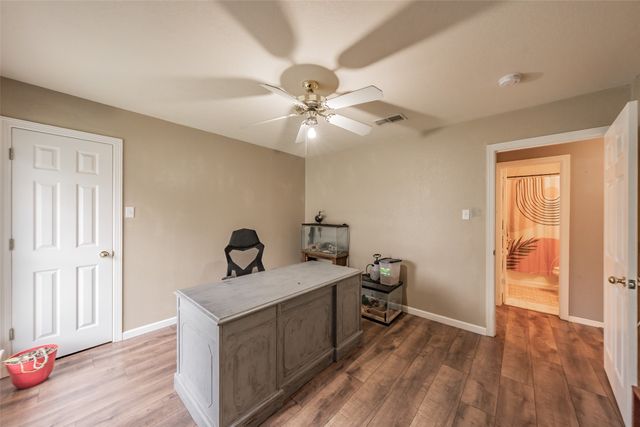 137 Roberts Drive, Saginaw, TX 76179
