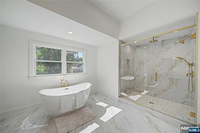 337 Franklin, Haworth, NJ 07641