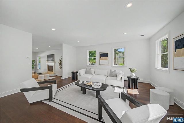 337 Franklin, Haworth, NJ 07641