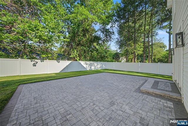 337 Franklin, Haworth, NJ 07641