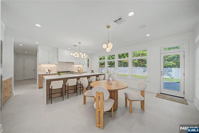 337 Franklin, Haworth, NJ 07641