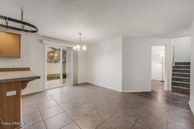 1574 N MOONSTONE ST, Post Falls, ID 83854