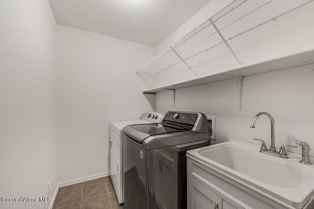 1574 N MOONSTONE ST, Post Falls, ID 83854